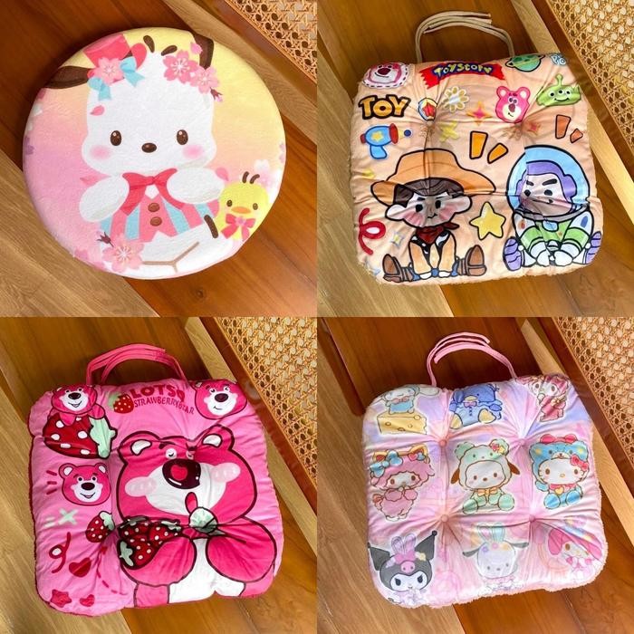 Bantal Duduk Karakter Lucu