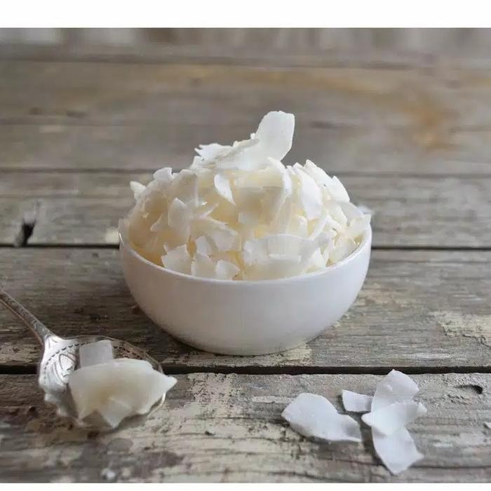 

3YC3 Coconut Flakes 1Kg / Kelapa Serut Kering Organic
