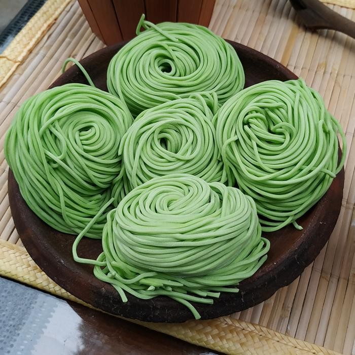 

H48Y Mie Warna - Mie Sehat Sayur / Bisa Untuk Mie Ayam, Ramen, Dll