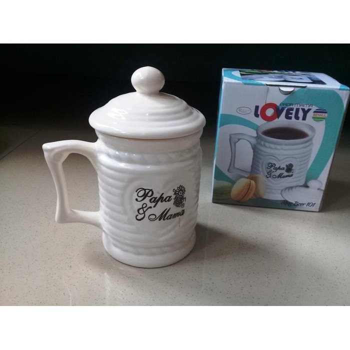 Mug Cangkir Keramik Klasik Lovely Mama Papa Plus Tutup