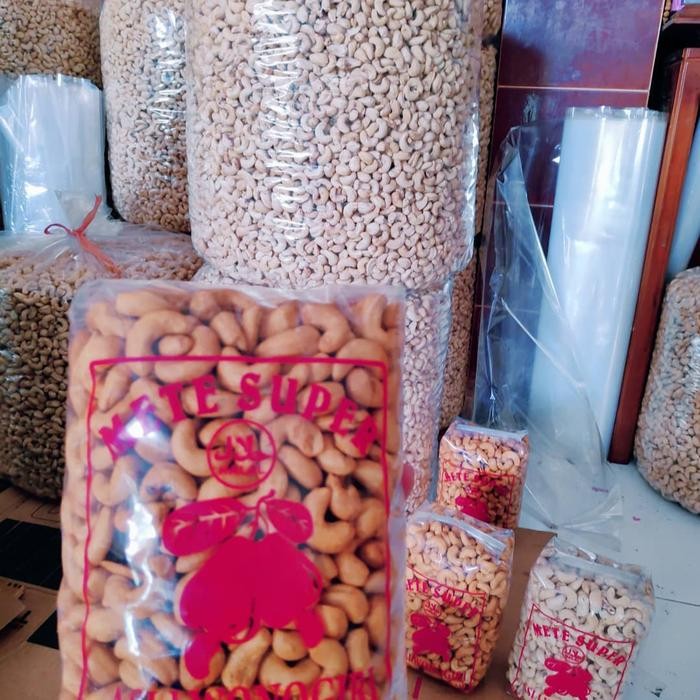 

[MATANG 1KG - KUALITAS TERJAMIN] KACANG METE/MEDE/CASHEW ASLI WONOGIRI