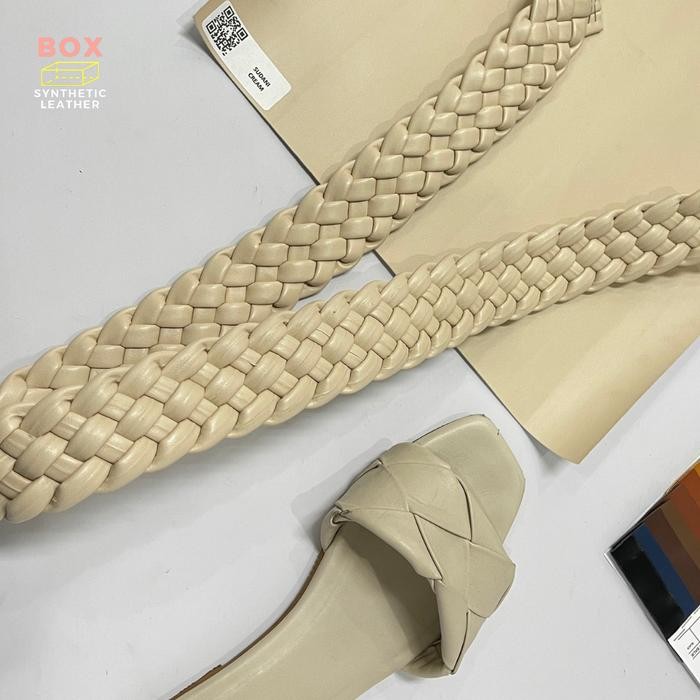 

KULIT SINTETIS / OSCAR METERAN (1.37M X 1M) - SUDANI KODE 1420