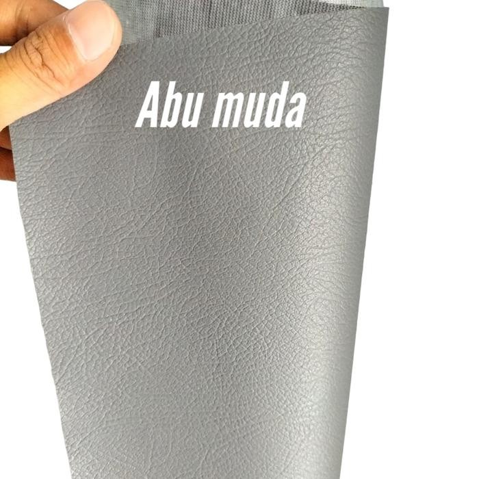 

KAIN OSCAR SOFA METERAN 100X140CM BUKAN SETIKER, KULIT KURSI SOFA ANTI AIR METERAN, BELUM ADA