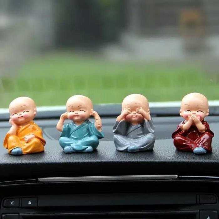 4pcs miniatur patung budha biksu botak dekorasi pajangan mobil figure *