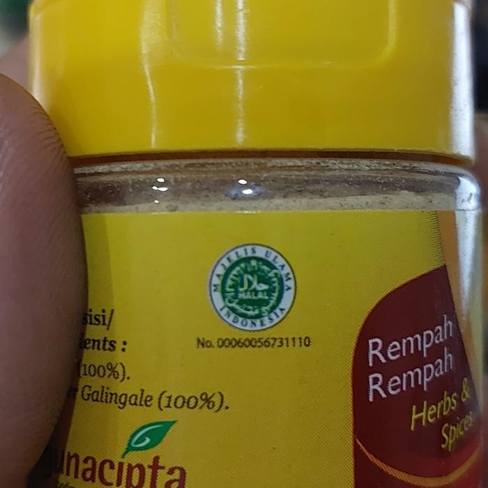 

Koepoe Koepoe Rempah Jahe / Cengkeh / Cabe / Jinten / Lengkuas / Kunyit / Ketumbar / Kencur / Ngo