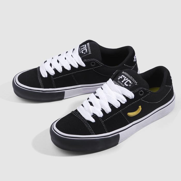 FYC FOOTWEAR - SLIM CAVEN PRO BLACK SUEDE Sepatu Pria Wanita Sepatu Vulcanized