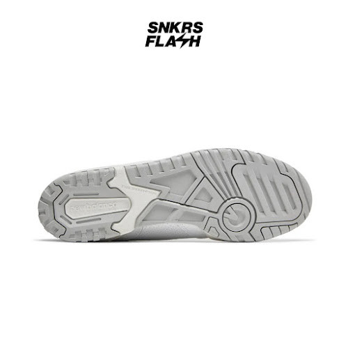 NEW BALANCE 550 WHITE GREY Sepatu Sneakers Unisex - BB550PB1 - Size 44