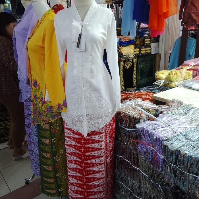 Stelan Kebaya Encim Putih Senada/ Atasan Kebaya Encim Lengan Panjang Kerah Sunda/ Kebaya Encim