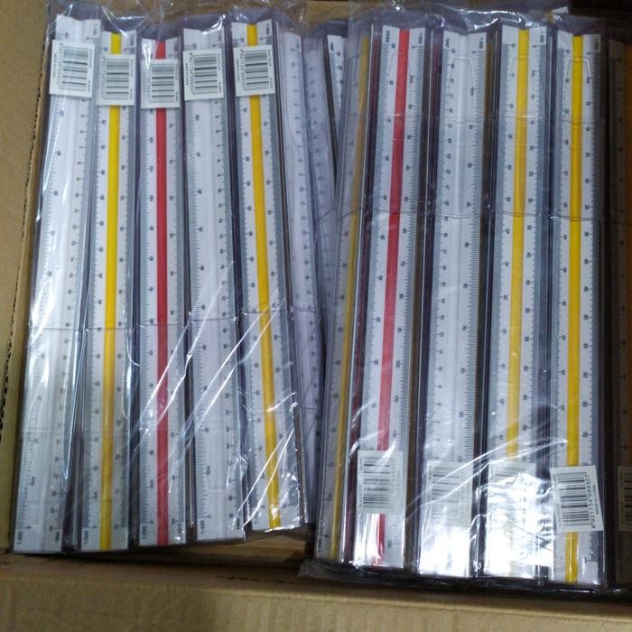 

I77W Penggaris Skala