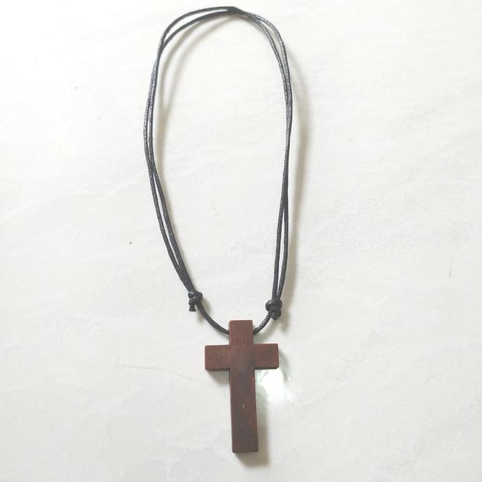 New // Kalung Salib Kayu Tali Tarik Ulur ( Kalung Pria & Wanita) // 100% Original