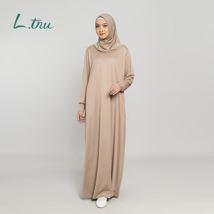 L.Tru - Backpleats Maxi Dress