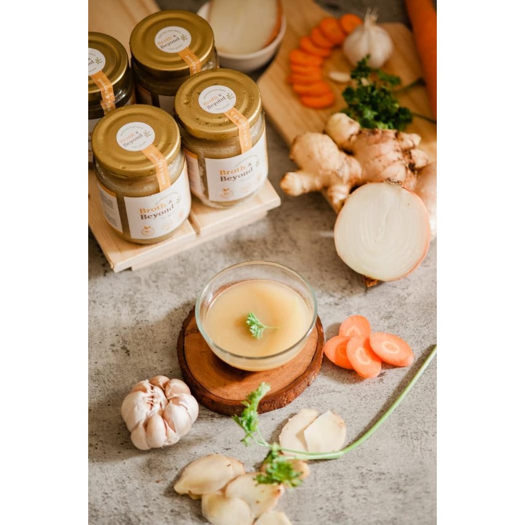 

ORGANIC CHICKEN BONE BROTH - 10 JARS / KALDU AYAM ORGANIK - 10 PCS