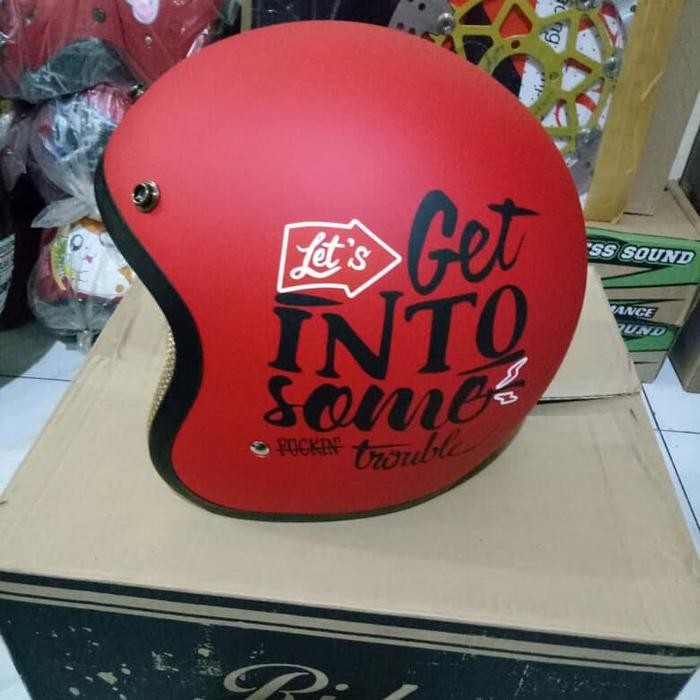 Helm Bogo Classic Motif Karakter Dewasa