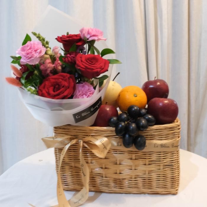 

ASLI MAROON BOUQUET FRUIT PARCEL Parcel Buah Bunga Premium READY STOCK