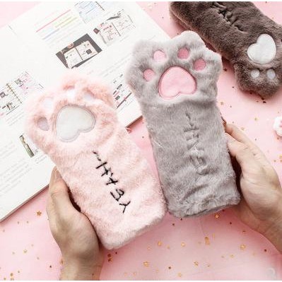 

New Tempat Pensil Bulu/ Pouch Make Up Bulu Cat Paw
