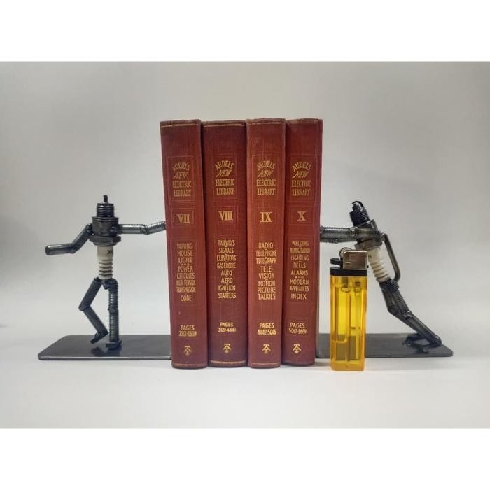 

Promo Pembatas Buku Metal Art Unik