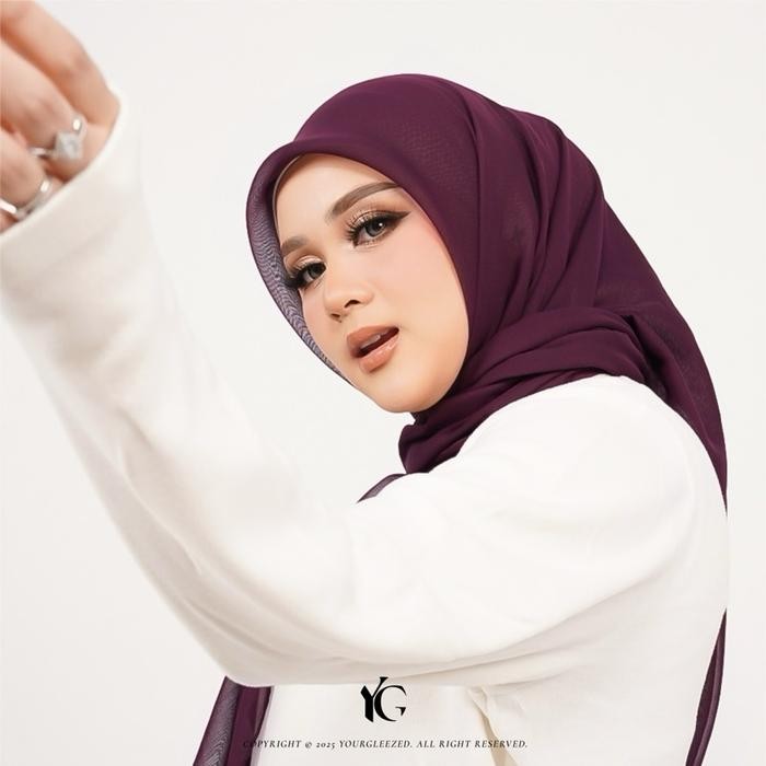 YourGleezed - Zyra Paris Japan (Hijab Segiempat Bahan Paris Japan)