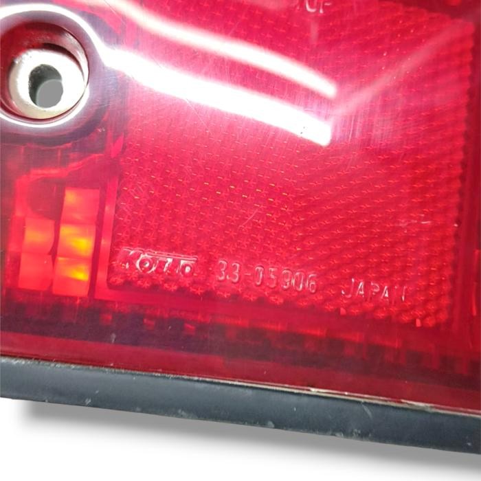 Stoplamp Kanan Toyota Kijang Grand Original Koito Second
