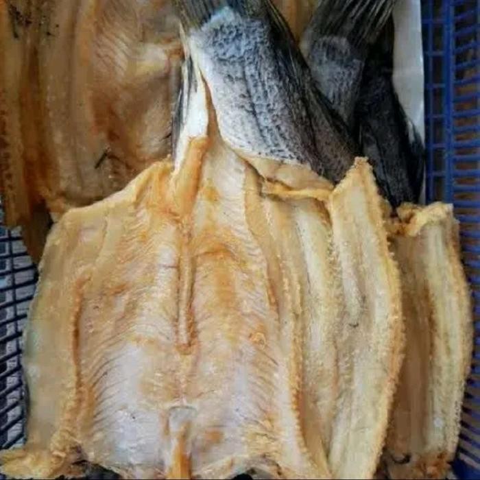 

Siap Kirim Ikan Asin Gabus Kering Murah 1kg - Makanan Laut Kering