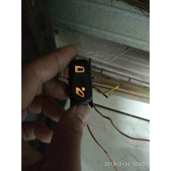RS - SWITCH RETRACT DAN SWITCH KREY MERCEDESBENZ W210