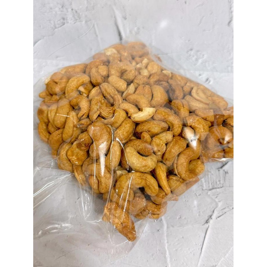 

1KG Kacang Mede Original Asin Standart / Kacang Mete Bawang