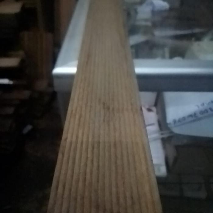 Decking Kayu Bengkirai / Papan Kayu Bengkirai
