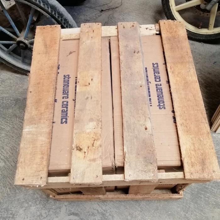 ROSTER KERAMIK /LOSTER KERAMIK KAWAT NYAMUK