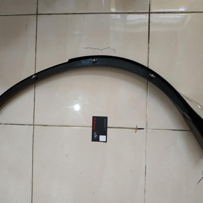 Terhemat List Spoiler Fender Spakbor Belakang Kiri Crv Gen3 Garnish Fender Crv