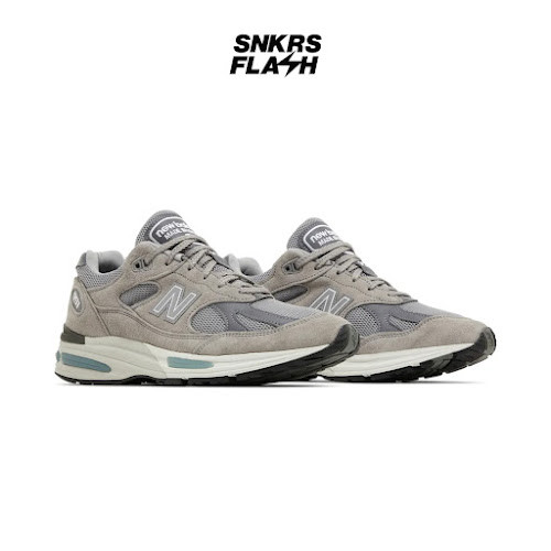 NEW BALANCE 991 V2 Made In England Grey Sepatu Sneakers Unisex - U991GL2 - Size 39.5