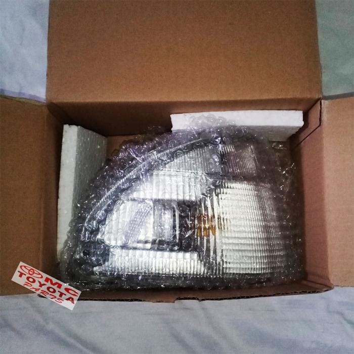 Lampu Sen Sein Bumper Depan Kanan Zebra Esspas 81510-87519-008