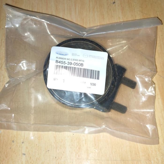 Mazda Genuine Parts Engine Mounting Depan Mazda Interplay B45539050