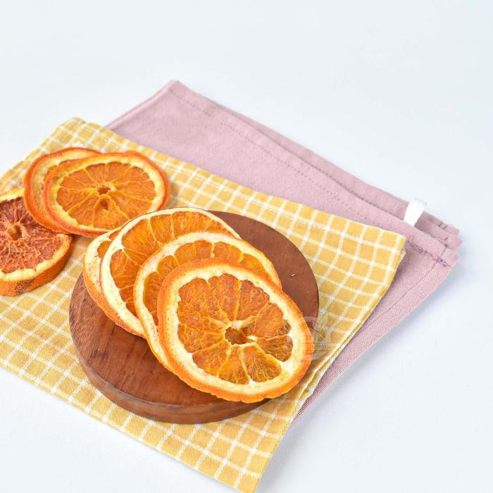 

PREMIUM Premium Dried Orange / Jeruk Kering Premium