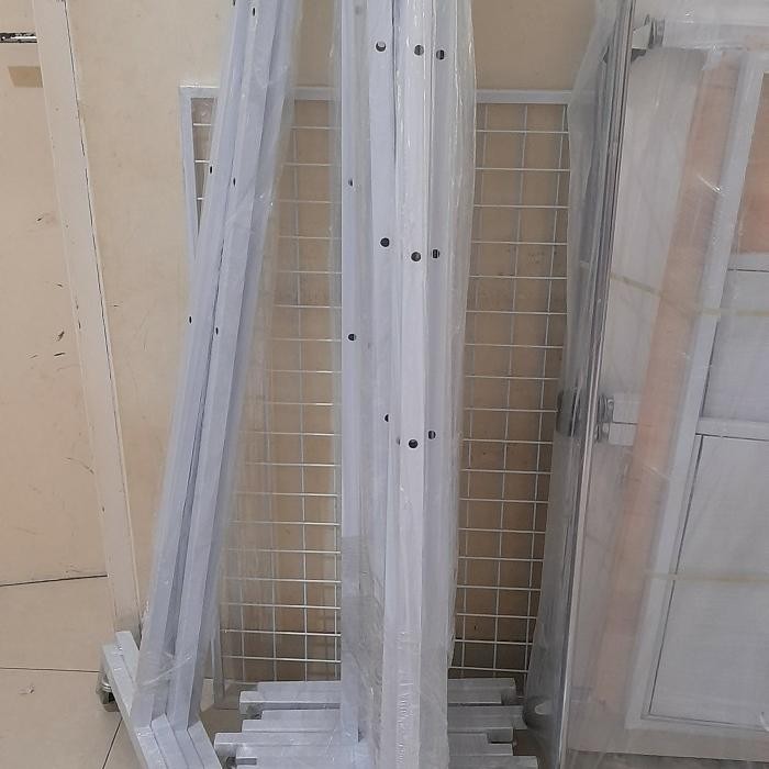 Kaki Besi Tiang Penyangga Jaring Ram / Kaki Mundo