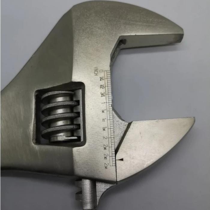 kunci inggris TEKIRO 24 inch