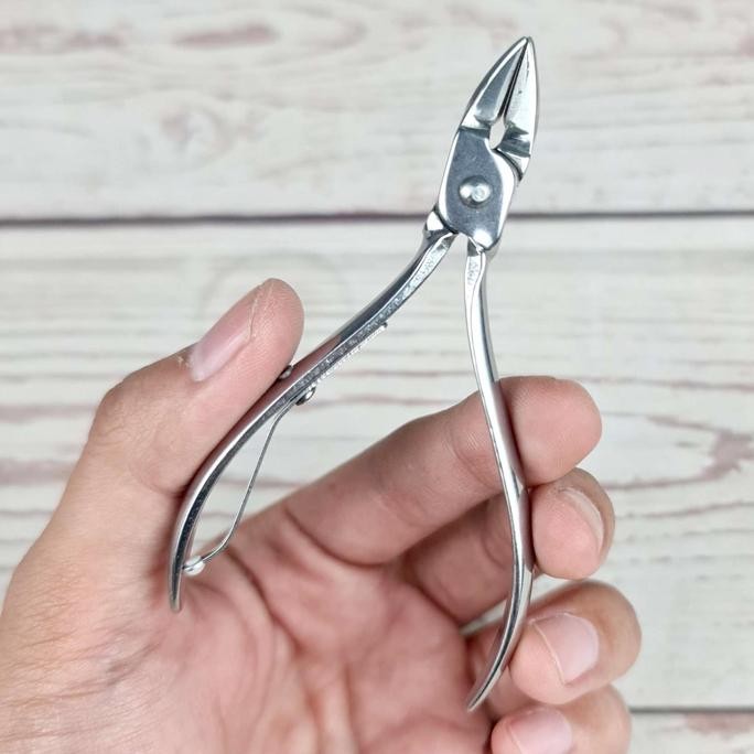 GUNTING SUDUT CUTICULA GUNTING KUKU MATI