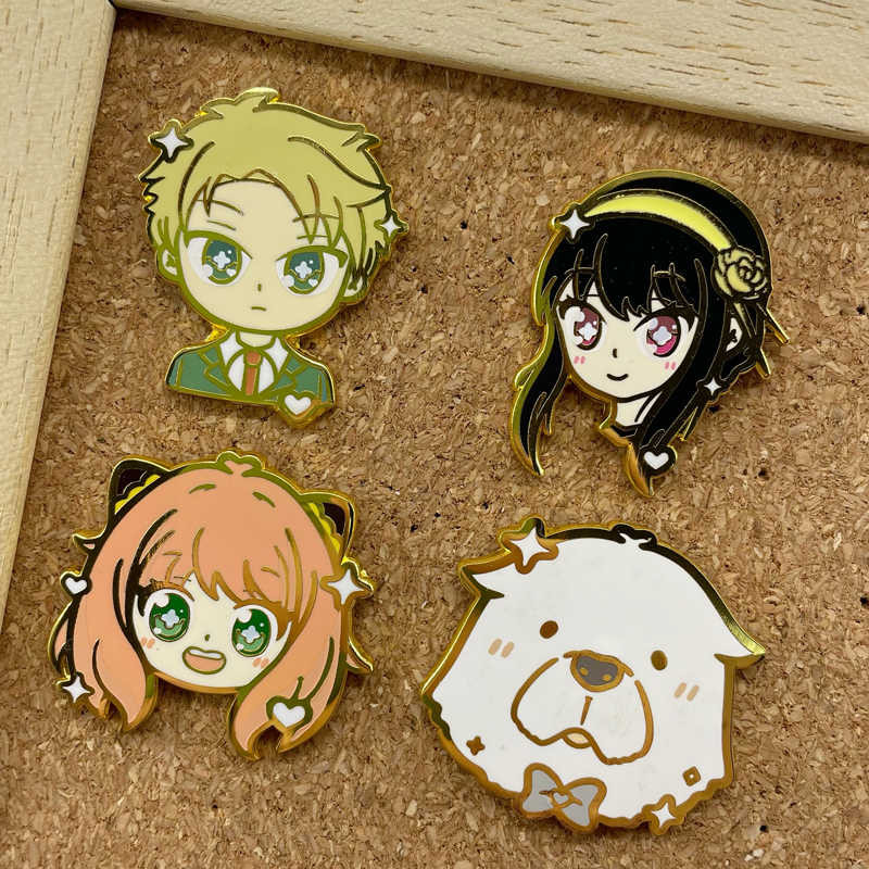 New Anime SpyFamily Anya Forgeryor Forger Metal Character Cartoon Brooch Badge For Backpack