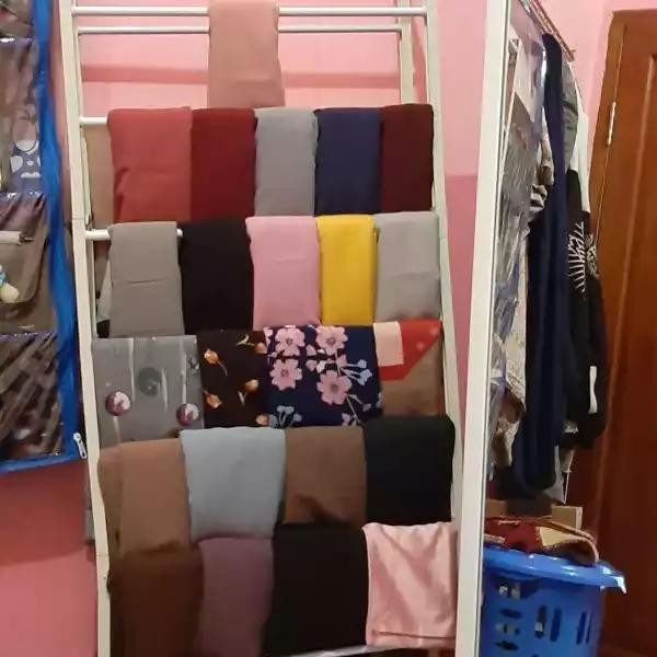 Stand Hanger Rak Gantung Tempat Penyimpanan Kerudung Jilbab Hijab Best Seller