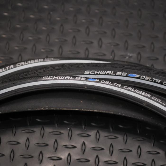 ban luar swalbe 700x32c delta cruiser