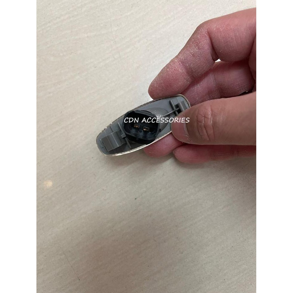 Lampu Sein Fender Yaris 2014/Lampu Samping All New Limo 2014/Vios 2014