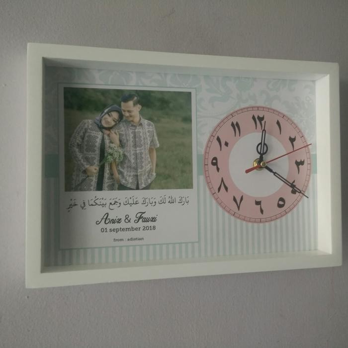 CUSTOM HIASAN JAM DINDING UNTUK KADO PERNIKAHAN WEDDING ANNIVERSARY