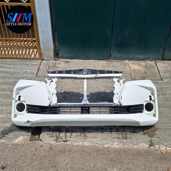 Bumper Bemper Avanza 2019 Bekas