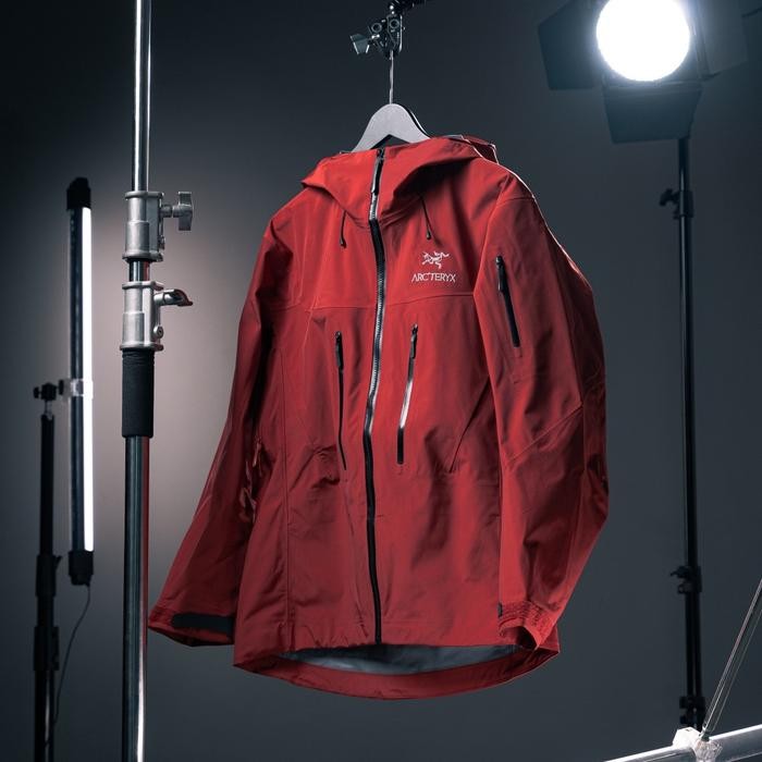 TERBARU Arcteryx Alpha SV Jacket Red Goretex Pro BISA GOSEND