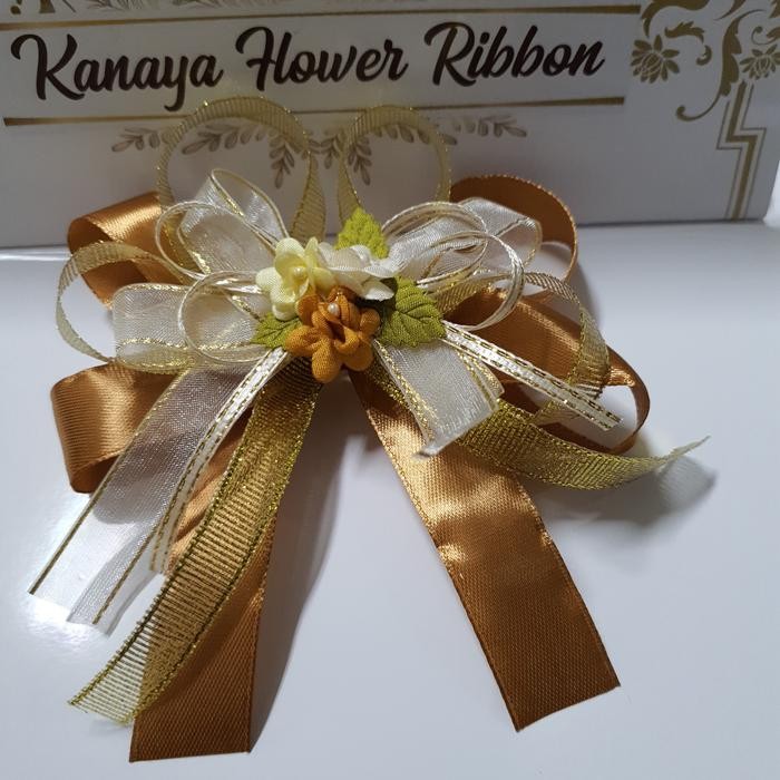 pita hampers pita jadi satin coklat muda oandi bunga satin melati