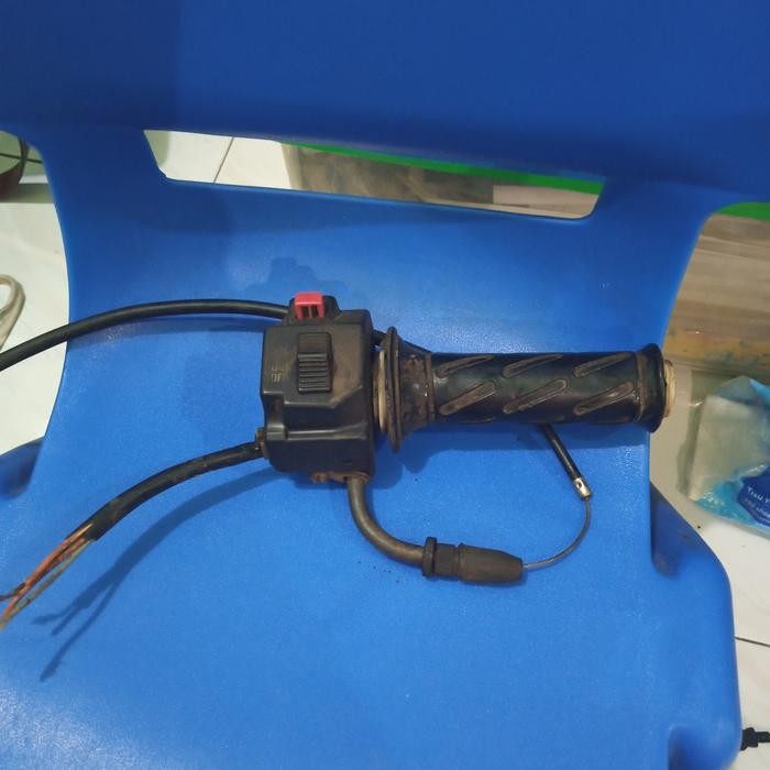 PREMIUM holder kanan satria hiu original