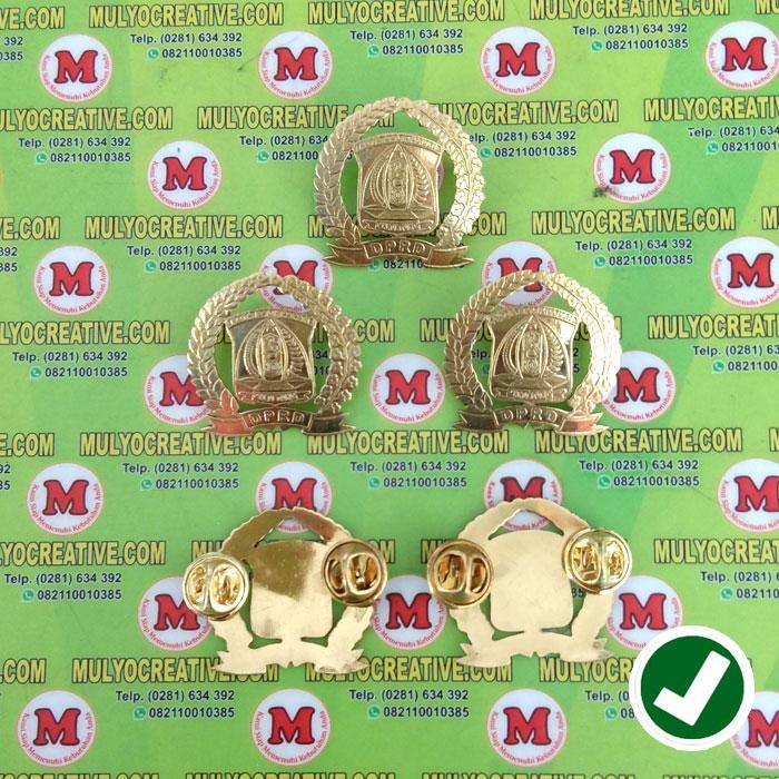 

Pin DPRD Padi Dan Kapas-Lencana Bahan Logam Kuningan Logo DPRD PREMIUM