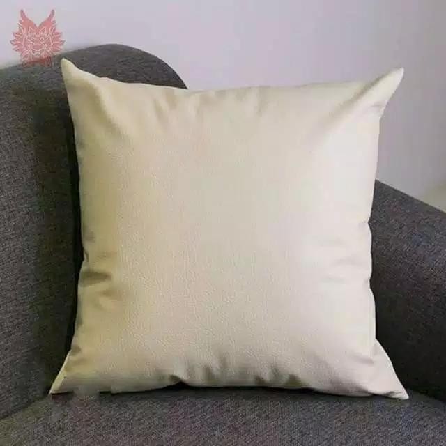 Sarung bantal kurai sofa kulit - sarung bantal kulit oscar - sofa