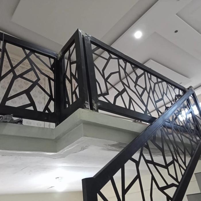 

Terlaris Railing Tangga Laser Cutting