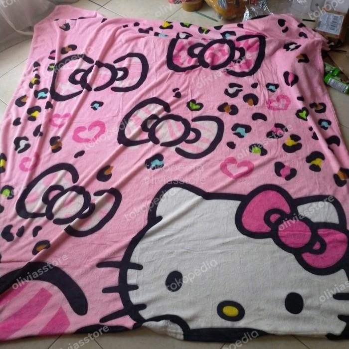 selimut hello kitty sanrio