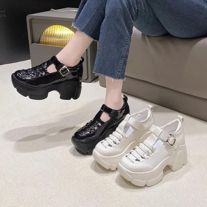 BEST SELLER Sepatu Wanita Wedges Korea Hak Chuncky Tinggi 7cm Pengait Gespert Heels Shoes High