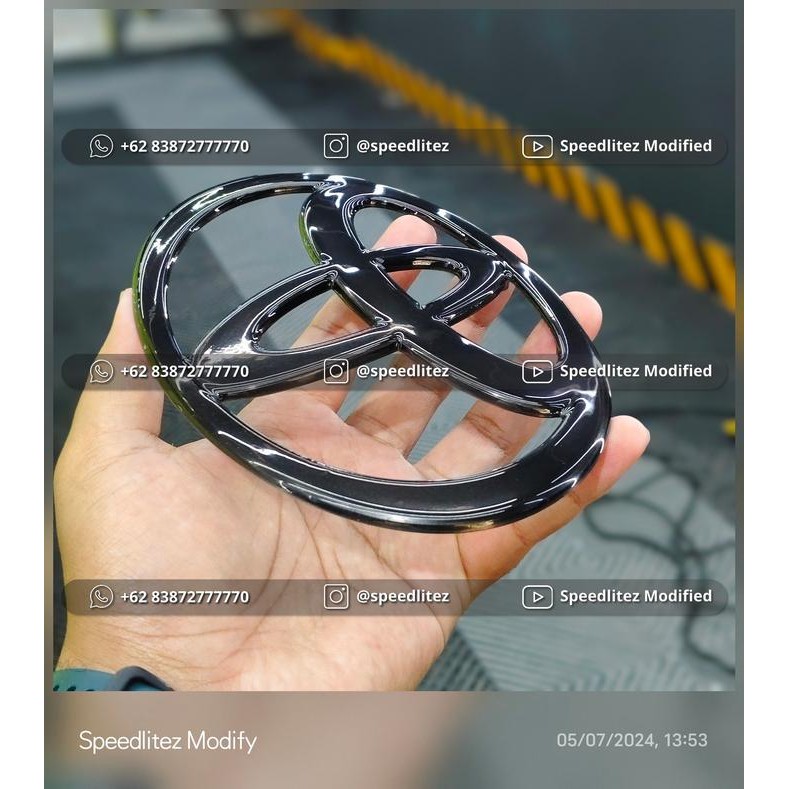 Ready Logo Toyota Fortuner Depan Black Chrome - Logo Vrz Depan Black Chrome Ready